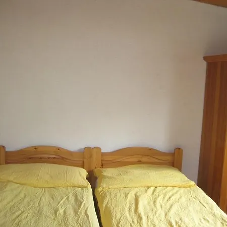 Inn Gasthaus Chrona *